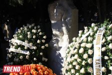 В Азербайджане почтили память выдающегося ученого Аиды Имангулиевой (ФОТО)