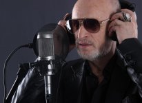 В Москве отмечают юбилей исполнителя бакинского шансона: "Главное - жить в Баку" (фото)