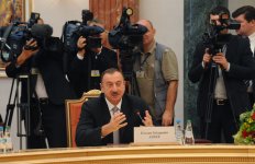 Президент Ильхам Алиев: Азербайджан будет и дальше стараться по возможности вносить свой вклад в дело укрепления сотрудничества между странами СНГ (ФОТО)