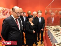 В Баку состоялось открытие выставки "Азербайджанское искусство на протяжении тысячелетий" и презентация книги "Азербайджанское народное творчество" (ФОТО)