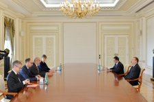 Президент Азербайджана принял спецпредставителя ЕС по Южному Кавказу