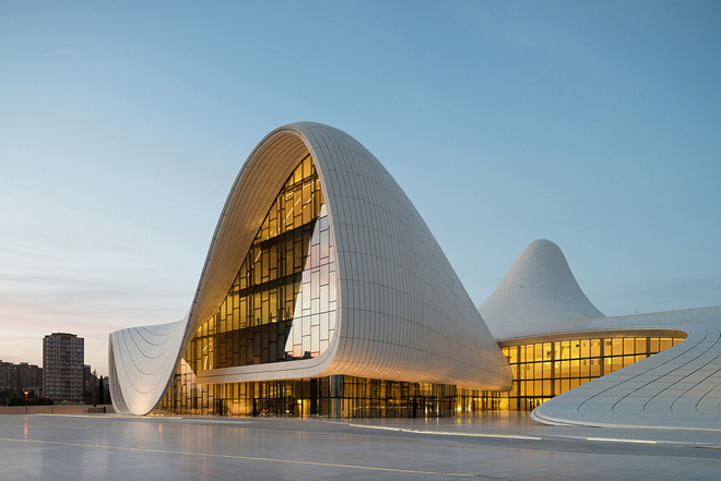 Центру Гейдара Алиева присуждена престижная премия «Designs of the Year-2014» в номинации «Архитектура» (ФОТО)