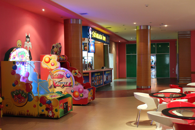 В Баку состоялось торжественное открытие кинотеатра Cinema City (ФОТО)