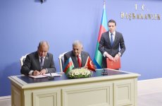 Азербайджан и Турция подписали семь документов (ФОТО)
