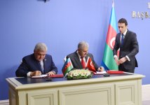 Азербайджан и Турция подписали семь документов (ФОТО)