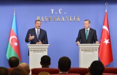 Президент Ильхам Алиев: XXI век будет веком тюркского мира, и Азербайджан и Турция приняли на себя лидерство в этом направлении (ФОТО)