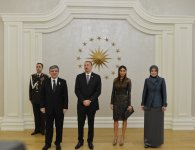 В честь Президента Азербайджана и его супруги дан официальный обед (ФОТО)