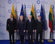 Президент Азербайджана принял участие в III саммите "Восточного партнерства" ЕС  (ФОТО)