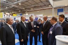 Президент Азербайджана ознакомился с выставкой "BakuTel-2013" (ФОТО)
