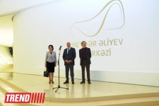 В Центре Гейдара Алиева открылась персональная выставка заслуженного художника Сакита Мамедова «В мире красок» (ФОТО)