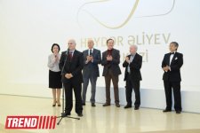 В Центре Гейдара Алиева открылась персональная выставка заслуженного художника Сакита Мамедова «В мире красок» (ФОТО)