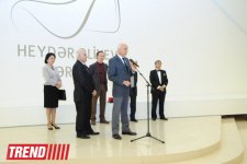 В Центре Гейдара Алиева открылась персональная выставка заслуженного художника Сакита Мамедова «В мире красок» (ФОТО)