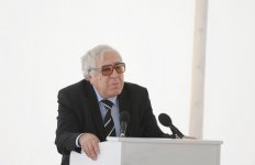 Президент Ильхам Алиев:  Город Баку превратился в один из самых красивых городов мира (ФОТО)
