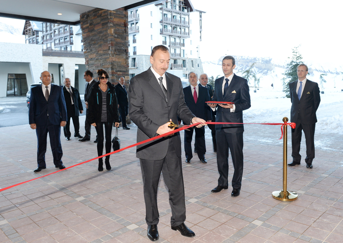 Azerbaijani President Ilham Aliyev opens “Shahdag”, “Pik Palas” hotels, and attends event dedicated to sports results of 2013 in Gusar District (PHOTO)