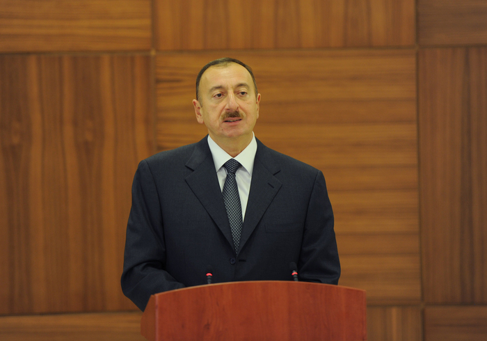 Azerbaijani President Ilham Aliyev opens “Shahdag”, “Pik Palas” hotels, and attends event dedicated to sports results of 2013 in Gusar District (PHOTO)