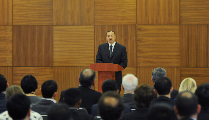 Azerbaijani President Ilham Aliyev opens “Shahdag”, “Pik Palas” hotels, and attends event dedicated to sports results of 2013 in Gusar District (PHOTO)