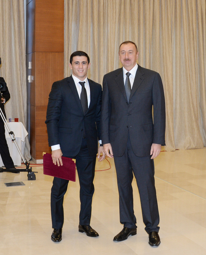 Azerbaijani President Ilham Aliyev opens “Shahdag”, “Pik Palas” hotels, and attends event dedicated to sports results of 2013 in Gusar District (PHOTO)