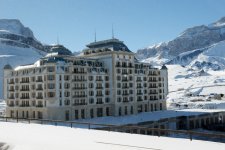 Azerbaijani President Ilham Aliyev opens “Shahdag”, “Pik Palas” hotels, and attends event dedicated to sports results of 2013 in Gusar District (PHOTO)