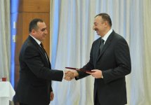 Azerbaijani President Ilham Aliyev opens “Shahdag”, “Pik Palas” hotels, and attends event dedicated to sports results of 2013 in Gusar District (PHOTO)