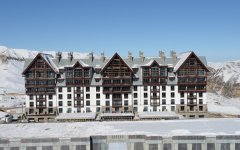 Azerbaijani President Ilham Aliyev opens “Shahdag”, “Pik Palas” hotels, and attends event dedicated to sports results of 2013 in Gusar District (PHOTO)