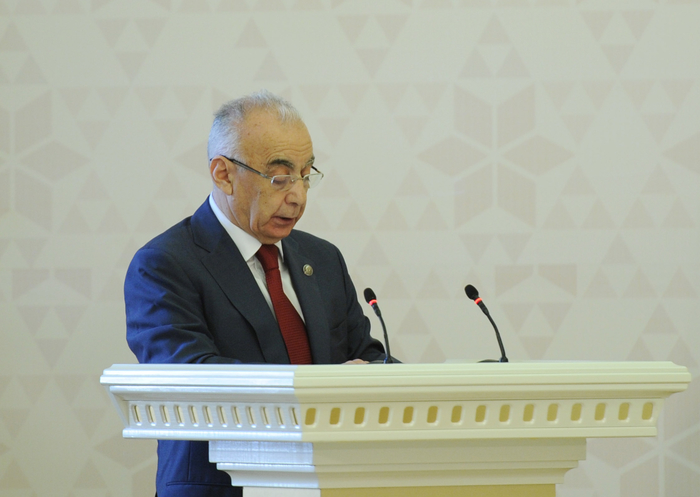 Президент Ильхам Алиев: В основе нашей политики находятся интересы государства, единство между народом и властью (версия 2) (ФОТО)