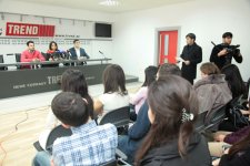 В Баку стартует проект "Yeni İstedad" (ФОТО)
