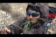 Участники экстремального реалити-шоу "Sinaq" попали в снегопад и замерзли  (ФОТО)