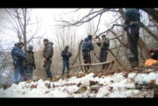 Участники экстремального реалити-шоу "Sinaq" попали в снегопад и замерзли  (ФОТО)