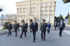 Президент Азербайджана ознакомился с работами по строительству и реконструкции в военном городке Особой государственной службы охраны (ФОТО)