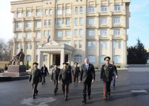 Президент Азербайджана ознакомился с работами по строительству и реконструкции в военном городке Особой государственной службы охраны (ФОТО)