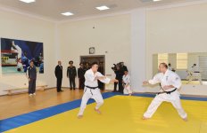Президент Азербайджана ознакомился с работами по строительству и реконструкции в военном городке Особой государственной службы охраны (ФОТО)