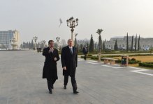 Президент Ильхам Алиев: В Азербайджане все сферы – образование, здравоохранение, общественные процессы развиваются в очень позитивном направлении (ФОТО)