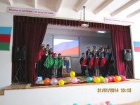 Бакинские школьники представили спектакль, посвященный дружбе Азербайджана и России (фото)
