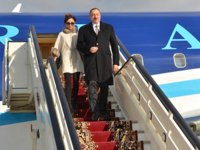 Президент Азербайджана и его супруга прибыли с рабочим визитом в Россию (ФОТО)