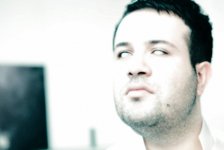 Эльнур Мамедов снимает проект "Sonunda" с уникальным белым тигром (видео-фото)