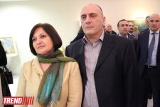 Азербайджанский "Xalq Bank" презентовал книгу о жизни и творчестве Микаила Абдуллаева (ФОТО)