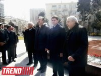 В Баку почтили память украинского поэта и писателя Тараса Шевченко (ФОТО)