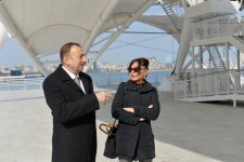 Президент Азербайджана и его супруга приняли участие в открытии в Баку современного аттракциона-панорамы (ФОТО)