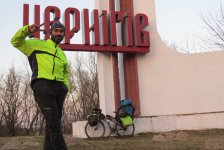 Рамиль Зиядов продолжает свое мировое велотурне - из Брянска в Москву (ФОТО)