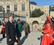 Президент Ильхам Алиев: Азербайджан всегда был верен своим национальным ценностям, всегда оберегал их (ФОТО)