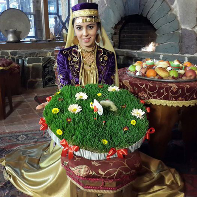 Новруз и национальная одежда отражают древнюю азербайджанскую культуру - Гюльнара Халилова (ФОТО)