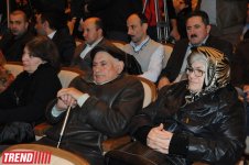 В Баку прошла церемония прощания с выдающимся писателем и сценаристом Исой Гусейновым (ФОТО)
