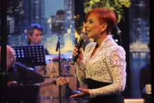 Музыкант-импровизатор Огуз Аксач стал гостем Тунзали Агаевой - TRT Müzik (ФОТО)