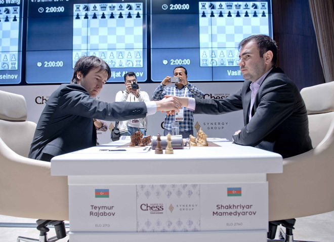 Противостояние азербайджанских гроссмейстеров - фоторепортаж с "Shamkir Chess 2014" (ФОТО)