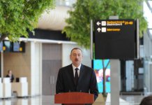 Президент Ильхам Алиев: Азербайджан и впредь будет играть роль транспортно-логистического центра в мировом масштабе (ФОТО)