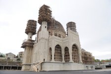 Президент Азербайджана ознакомился с ходом строительных работ в новом комплексе мечети в Баку (ФОТО)
