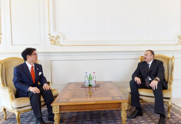 Azerbaijani president receives head of Olympic Office under Japan`s Cabinet of Ministers