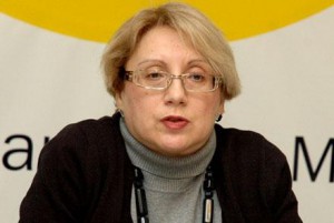 Правозащитница Лейла Юнусова и ее супруг обвиняются в измене Родине