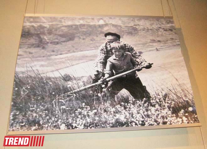 Поэма между людьми и пейзажами - Михай Потырнике в Баку, молдавский фотохудожник (ФОТО)