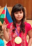 Юная пианистка Ройа Гусейнова удостоена международного диплома "İnternet Music Competition 2014" (ФОТО)